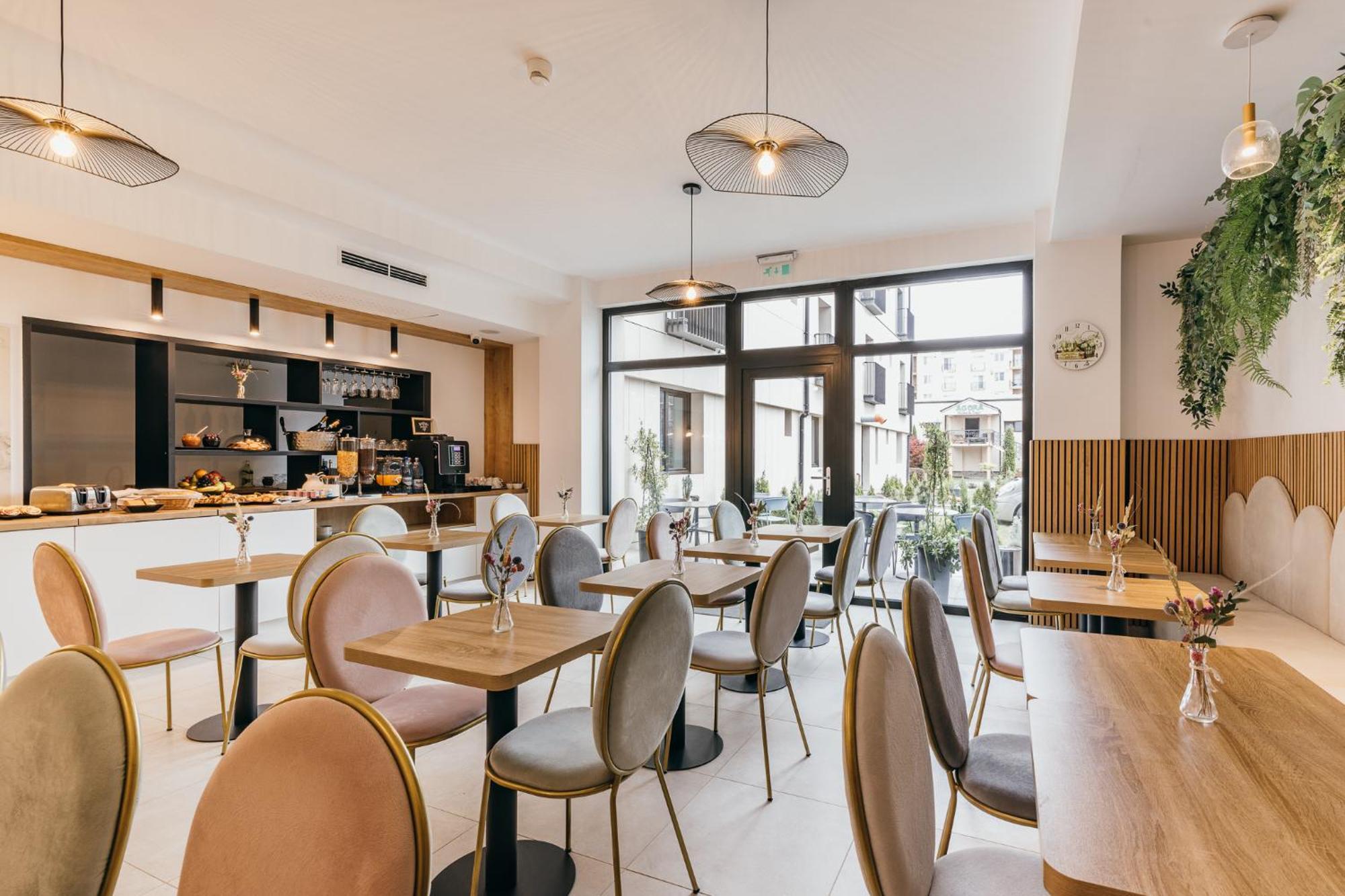 Hotel Agora Mures
